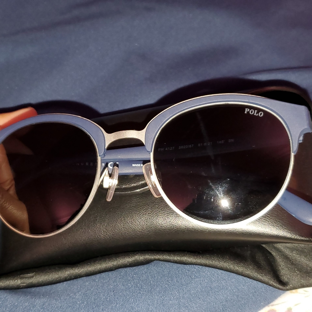 Sunglasses - Picture 2 of 2